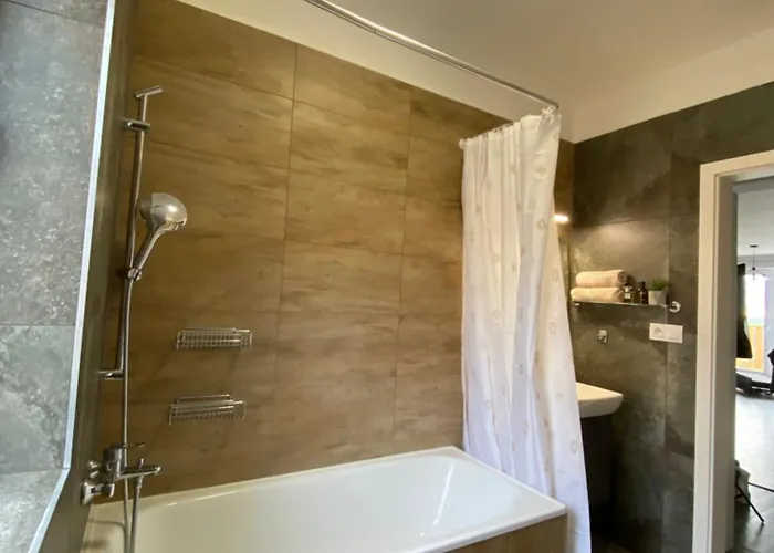 Miko, Free Garage Parking Trnava